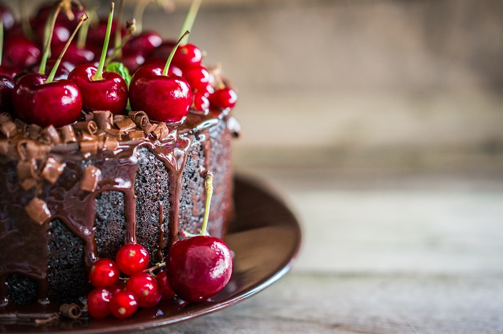 Bakery and Cafe with Two Locations