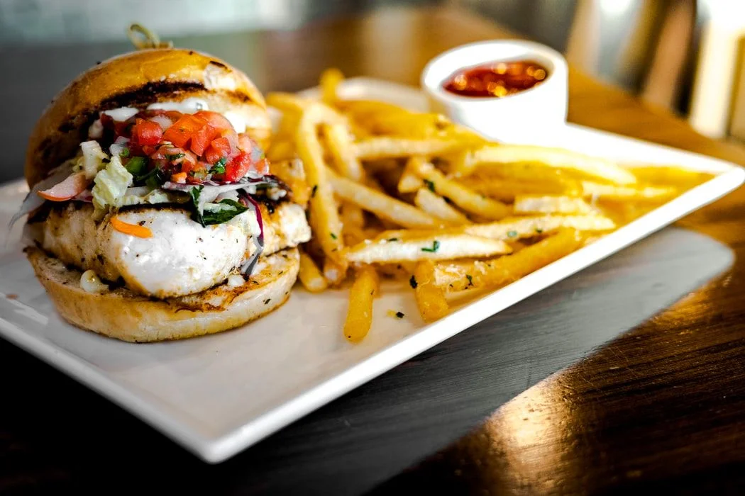Iconic American Restaurant w/ Real Estate 317582-KA